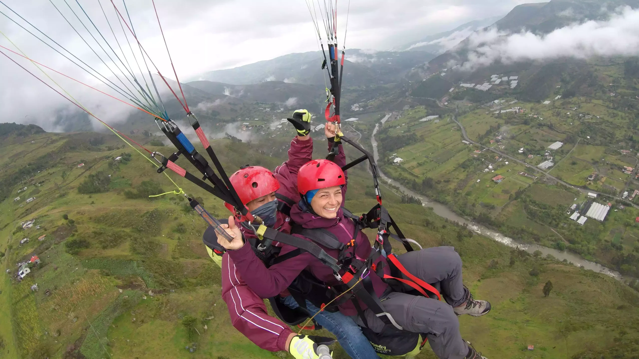 Vuelo en Parapente modalidad Aventura en Baños