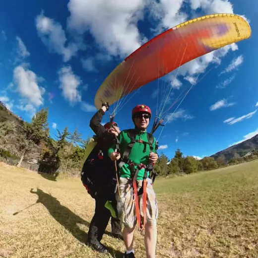 Vuelo En Parapente Gualaceo